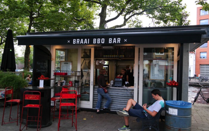 BRAAI AMSTEDAM: BBQ BAR OP EEN HEERLIJK PLEKJE AAN HET VONDELPARK