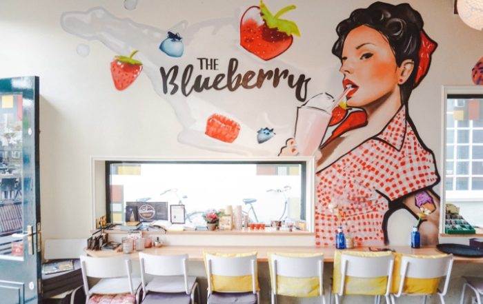 THE BLUEBERRY AMERSFOORT: AMERIKAANS ONTBIJTEN, LUNCHEN, CAKES EN MÉÉR