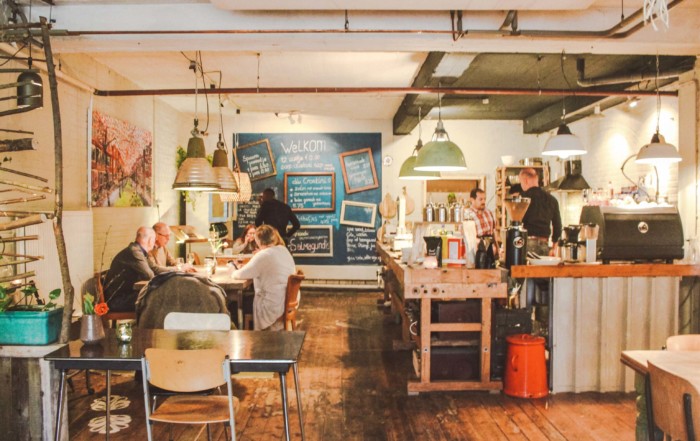 SALMAGUNDI GRONINGEN: LUNCHEN EN VINTAGE ONDER ÉÉN DAK